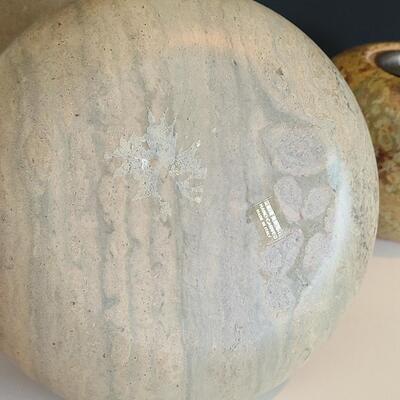 Lot 130: Alabaster Home Accessories