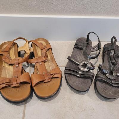 Lot 439: (2) Clark's Sandals (Brown & Gunmetal Gray)Size 7.5
