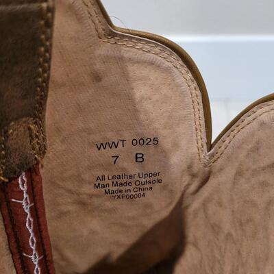 Lot 442: Twisted X Ladies Cowboy Boots Size 7