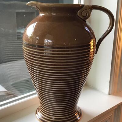 Lot #8 -- 3 piece Gold Ringed ceramic set