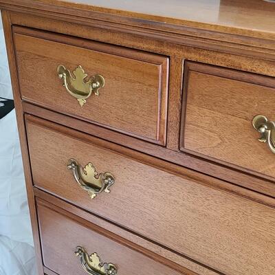 Lot 146: Excellent Solid Mahogany Dresser 