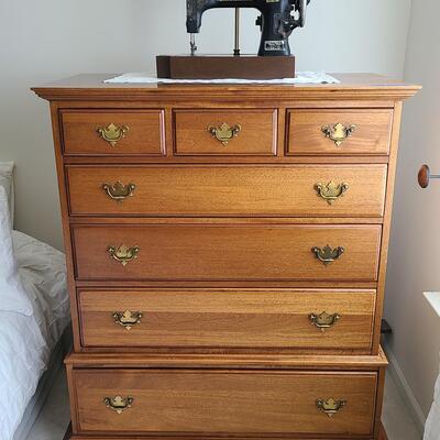 Lot 146: Excellent Solid Mahogany Dresser 