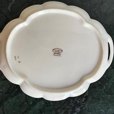 Lot #12 -- Haviland Limoges platter "Rosalinde"