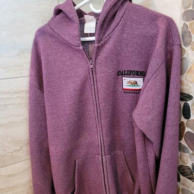 Lot 444: Ladies Light Jackets (3)
