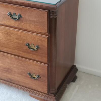 Lot 147: Permacraft Vintage Dresser
