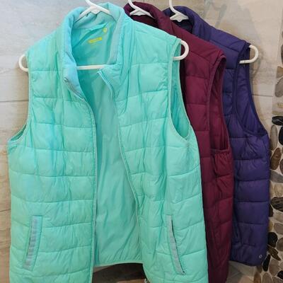 Lot 446: Ladies Puff Vests