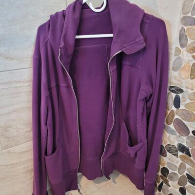 Lot 447: Ladies Zip Up Light Jackets (2)