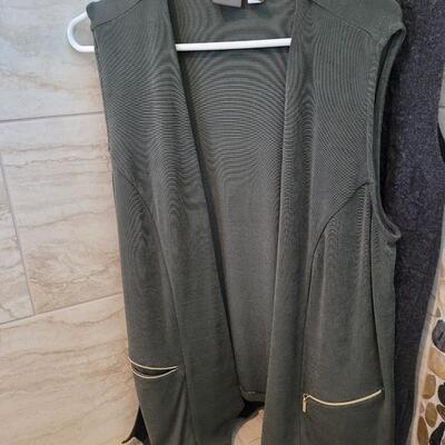 Lot 450: Ladies Vest Lot (4)