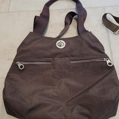 Lot 457: (2) Baggallini Purses