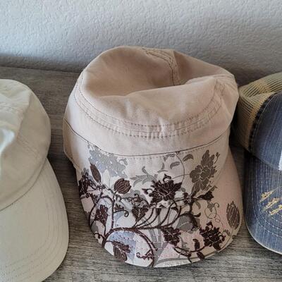 Lot 474: Ladies Baseball Style Hats