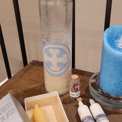 Lot 482: Blue & White Candle Lot (Religious & Others)