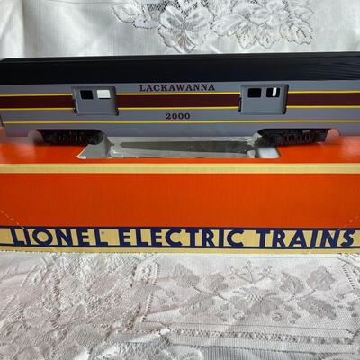 Lionel Electric Trains Lackawanna 2000 Baggage Car with original box