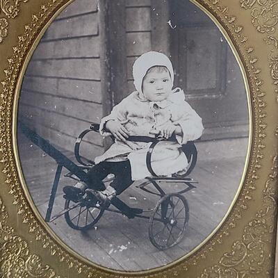Lot 111: Antique Black & White Framed Photos/Frames 