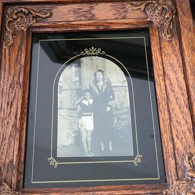 Lot 150: Antique/Vintage Black & White Photos in Frames 