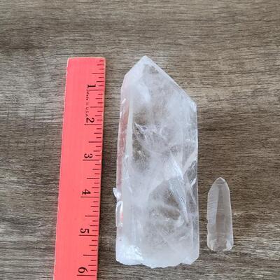 Lot 488: (2) Quartz Crystals