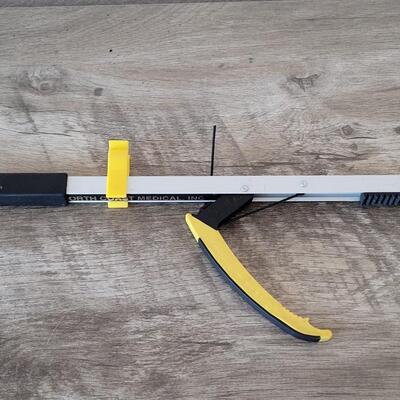 Lot 490: Grabber