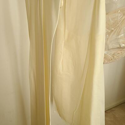 Lot 120: Vintage Gowns, Crinoline, and More 