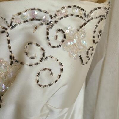Lot 120: Vintage Gowns, Crinoline, and More 