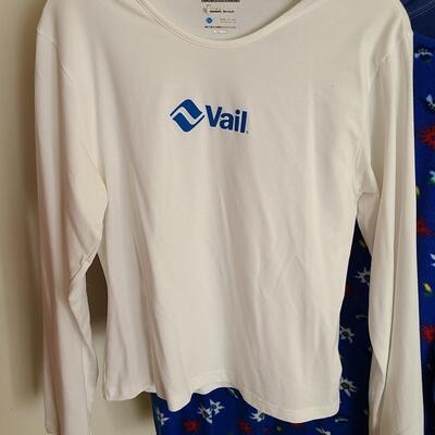 Lot 119: Vintage Vail & More Ski Apparel 