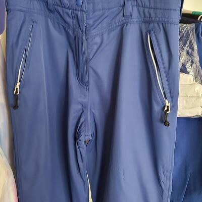 Lot 118: Womens Ski Apparel Designer Brands (Bogner &More)
