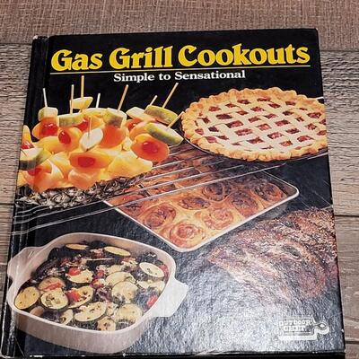 Lot 496: Pressure Cooking Cookbooks & Others