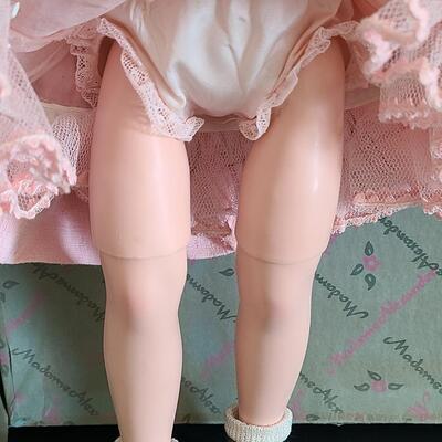 Lot U380: Madame Alexander 17 inch Doll 