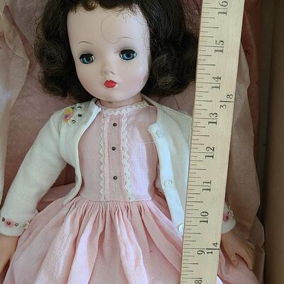 Lot U380: Madame Alexander 17 inch Doll 