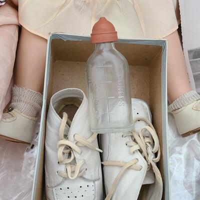 Lot 382U: Vintage/Antique Doll Lot 