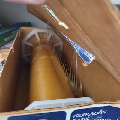 Lot 501: Food Wrap Lot