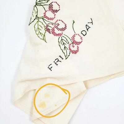 HAND CRAFTED CROSS-STITCHED DAYS OF THE WEEK FRUIT TEA TOWELS