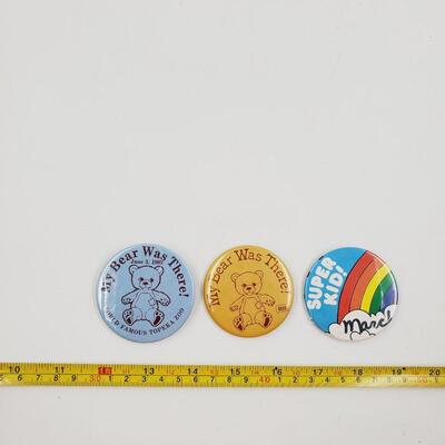 VINTAGE BUTTON BUNDLE OF 6