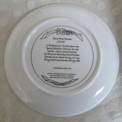 Brotherly Love Plate #1843R, 1981, Special Moments Collection