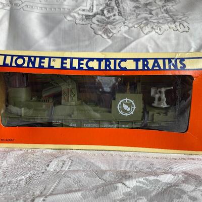 Vintage Lionel US Army Fire Ladder Train Car with original box