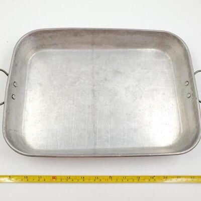 WEAR EVER AND MIRRO ALUMINUM ROASTING PAN WITH DOUBLE HANDLES BUNDLE OF 3