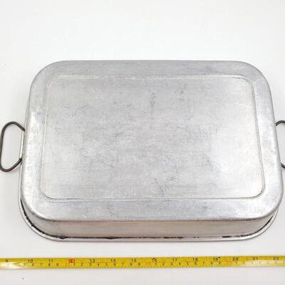 WEAR EVER AND MIRRO ALUMINUM ROASTING PAN WITH DOUBLE HANDLES BUNDLE OF 3