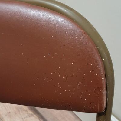 Lot 523: Padded Folding Chair 