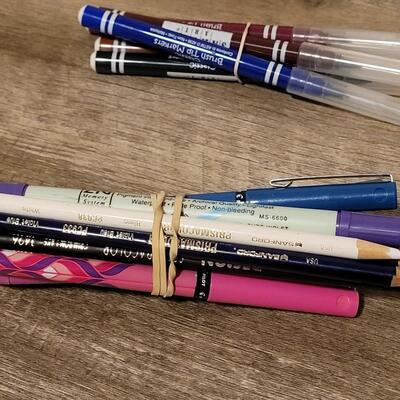Lot 526: Markers, Journal and Flying Wish Paper