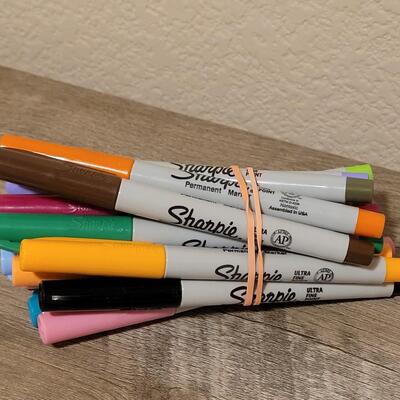 Lot 526: Markers, Journal and Flying Wish Paper