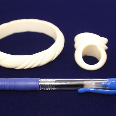 LOT#C9: Ivory Bangle & Ring [FL ID REQUIRED AT PICKUP]