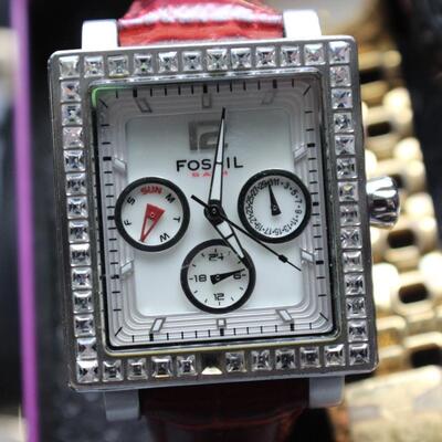LOT#C45: Assorted Watch Lot #1