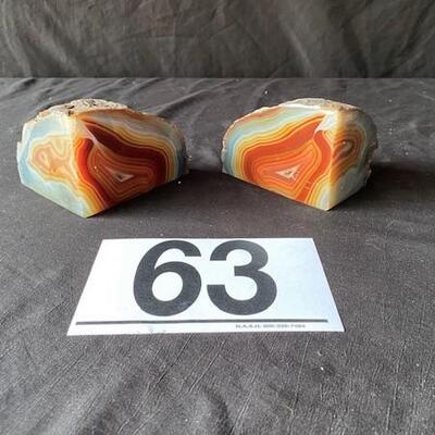 LOT#D63: Geode Bookends