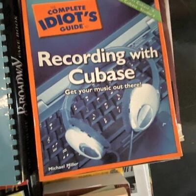 LOT#J70: Music & Music Composition Books