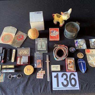 LOT#E136: Assorted Collectible Lot