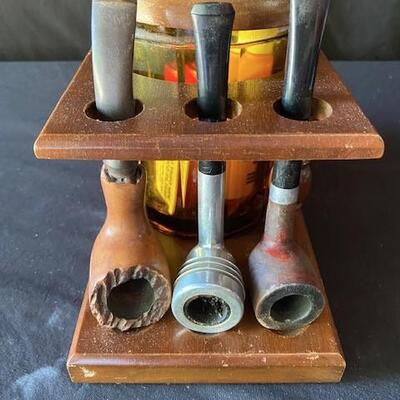 LOT#E152: Pipe Stand & Humidor with Six Pipes Lot #1