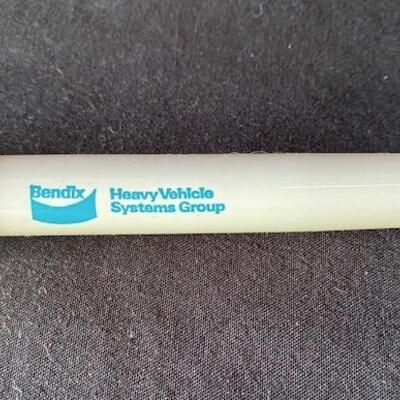 LOT#E157: NOS Shaeffer Pen & Pencil Set