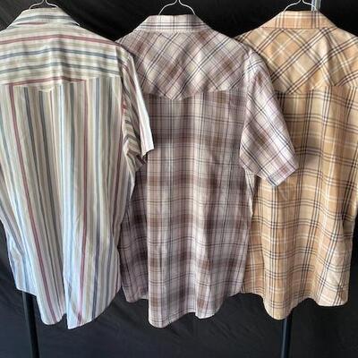LOT#E185: Ely Cattleman Vintage Men's Shirts Lot #4