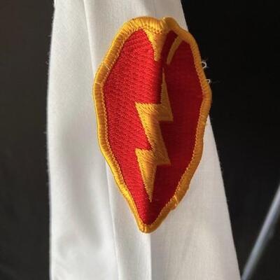 LOT#E190: Combat Infantry Men's Association