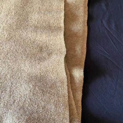 LOT#E191: WWII Era Wool Army Blanket