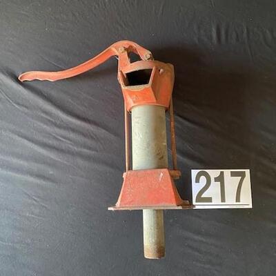LOT#G217: Indoor Columbiana Pump