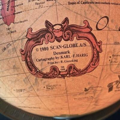 LOT#G219: 1980 Scan-Globe Lighted